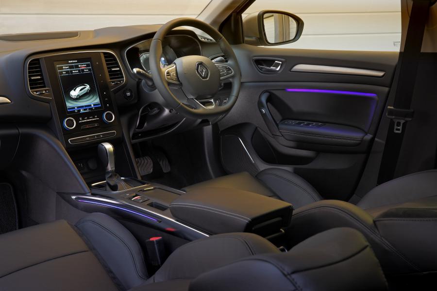 Интерьер Renault Megane Sedan 2017 года  (AU) (фото 5 из 27)